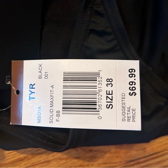 BNWT Solid Maxfit TYR training swimsuit - Picture 7 of 11